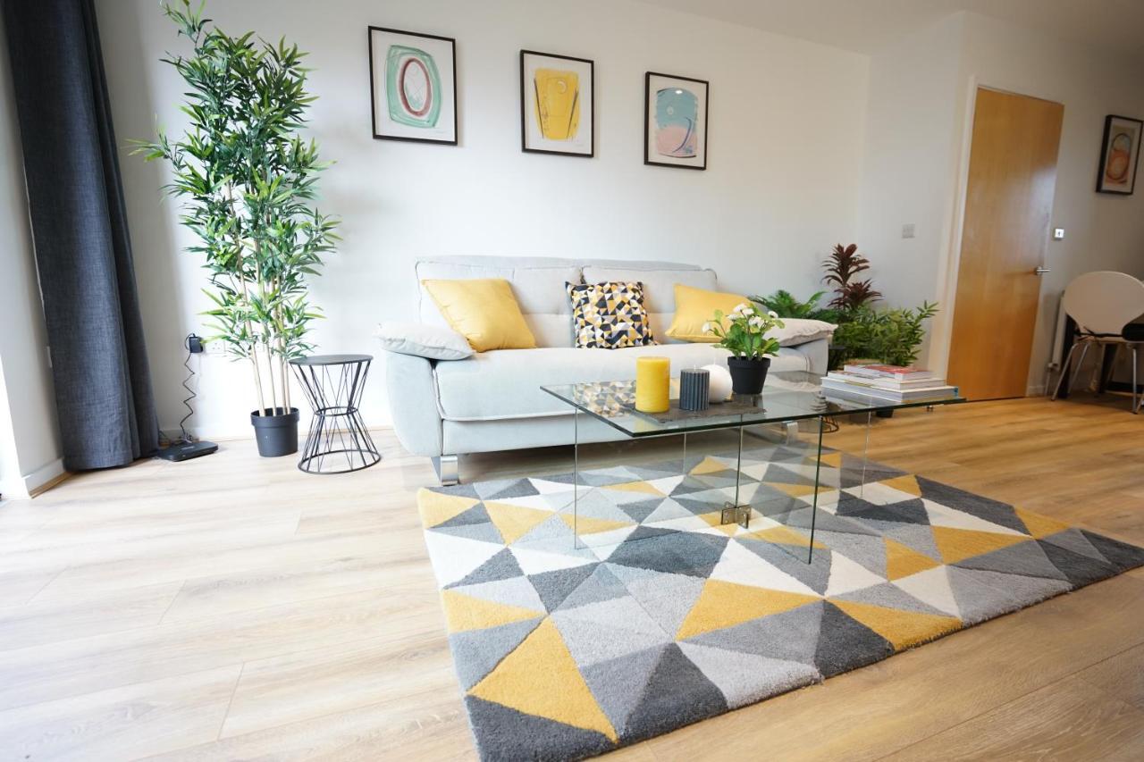 Perfectly Located Stunning Apartment London Bagian luar foto